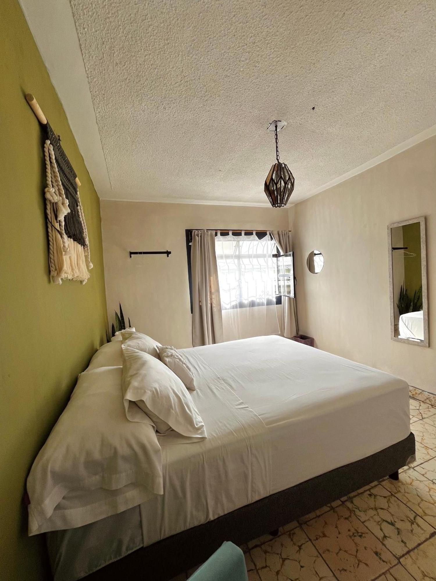 Lool Beh Hostal San Miguel de Allende Exterior photo
